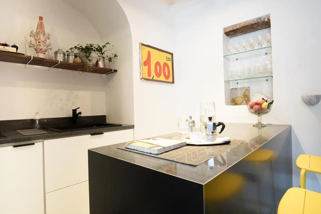 Apartament Casa Fauno By Dimorra Neapol 0*,